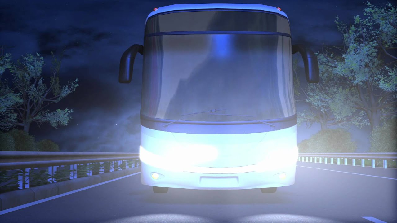 Three dead in UK bus crash