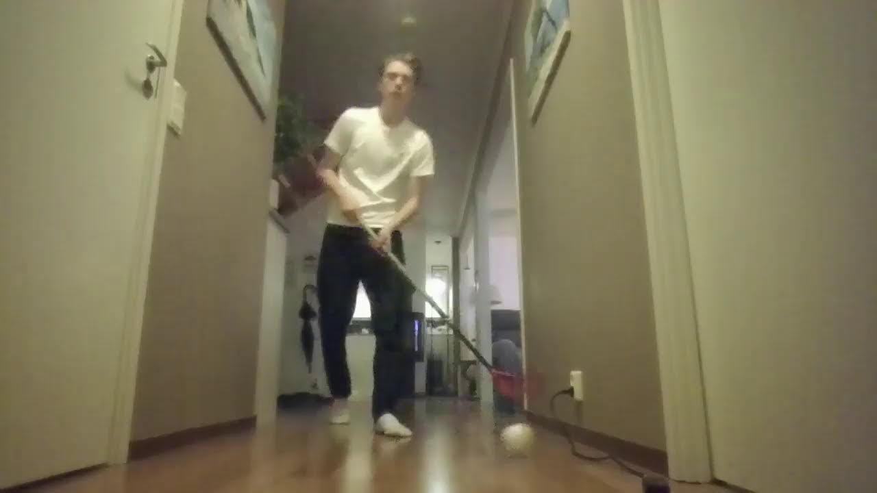 Live now! (Playing Floorball)