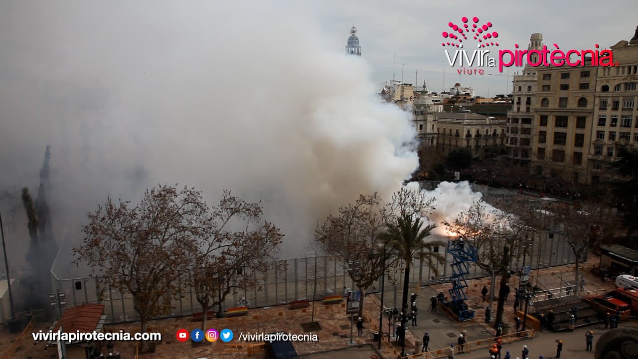 Fallas Valencia 2022. Masclet&agrave; 8 de Marzo 2022. Pirotecnia Mart&iacute; (Reyes Mart&iacute;)