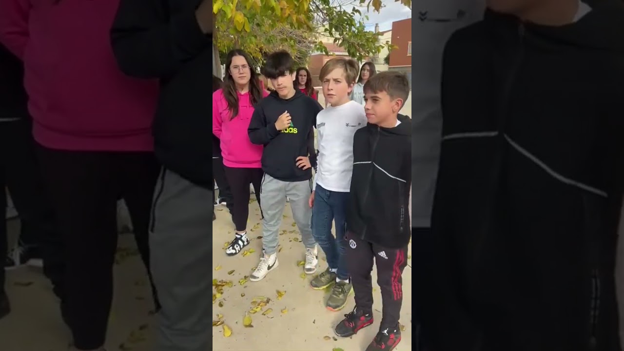 Siembra de habas por parte de nuestro alumnado