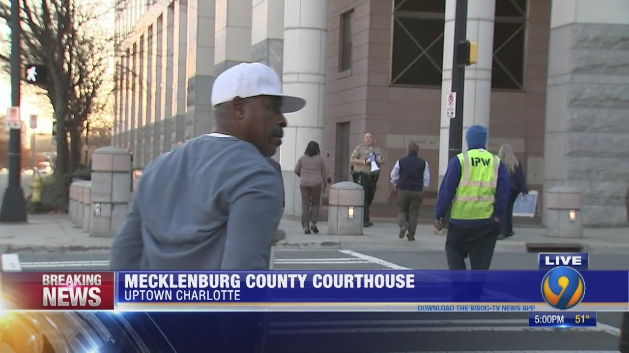 Mecklenburg County Courthouse in uptown evacuated after bomb threat