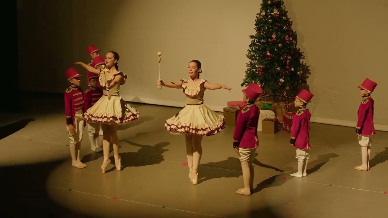 Marcha de los Soldaditos de Plomo, ballet el Cascanueces. Muestra 2022 -  Escuela de Danza Pucon