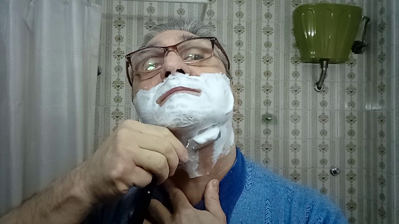 Prova Shavette Boker Pro Barbette, After shave Xflex, Figaro Crema.