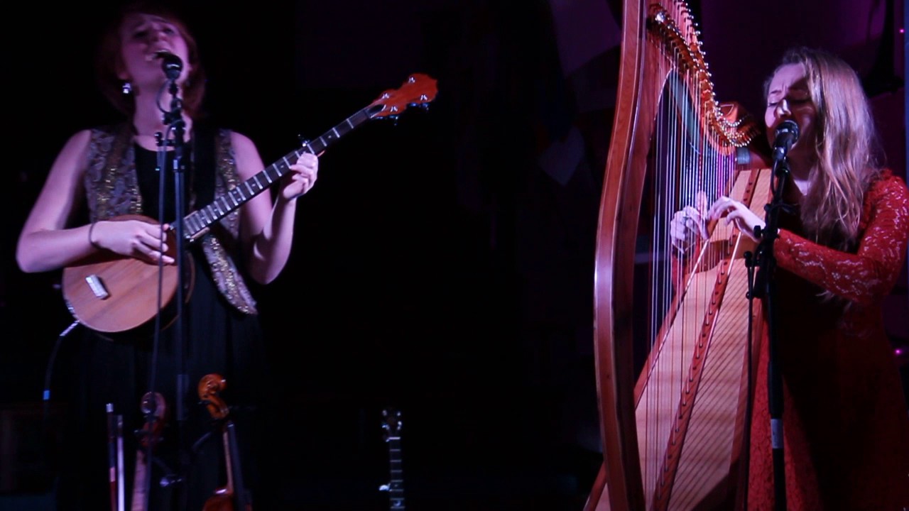 Quiet Joys Of Brotherhood            Performed By Lady Maisery