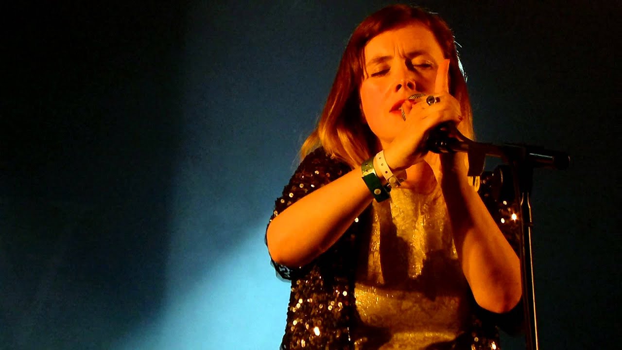 Slowdive - Machine Gun - Paris Villette Sonique 2014