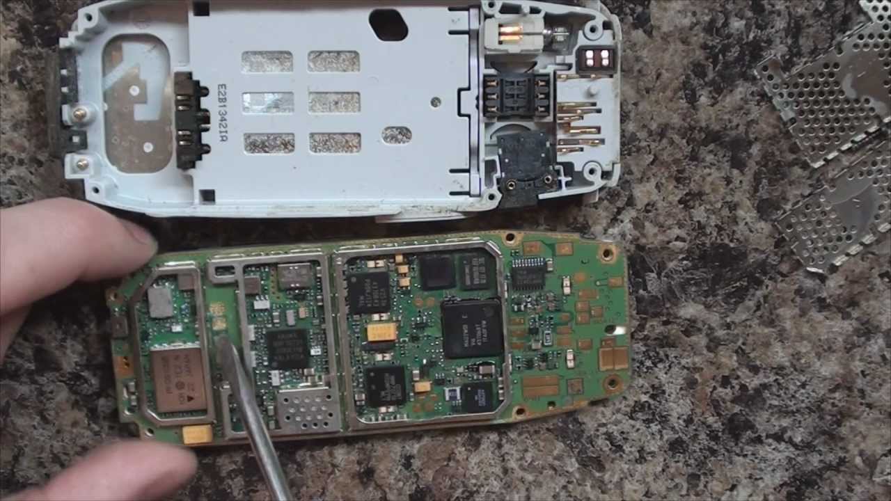 Nokia 3310 Teardown