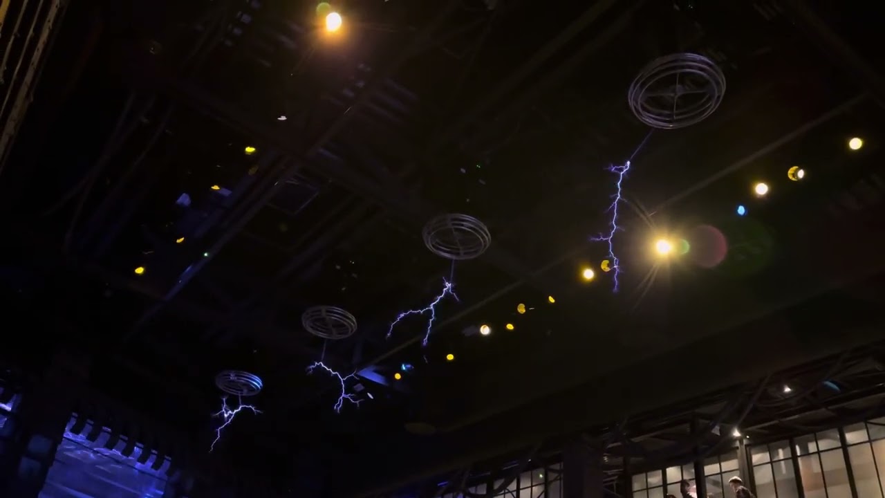 Voltron Nevera Tesla Spulen Adventure Club of Europe Theme / Europa-Park