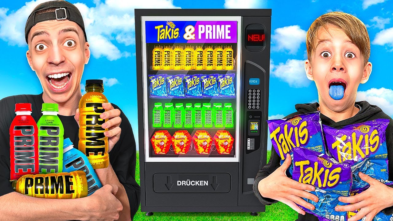 KLEINER JUNGE eröffnet EIGENEN SÜSSIGKEITEN AUTOMATEN! 😲