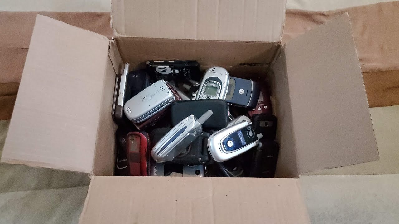 33 Piece eBay Phone Lot Unboxing