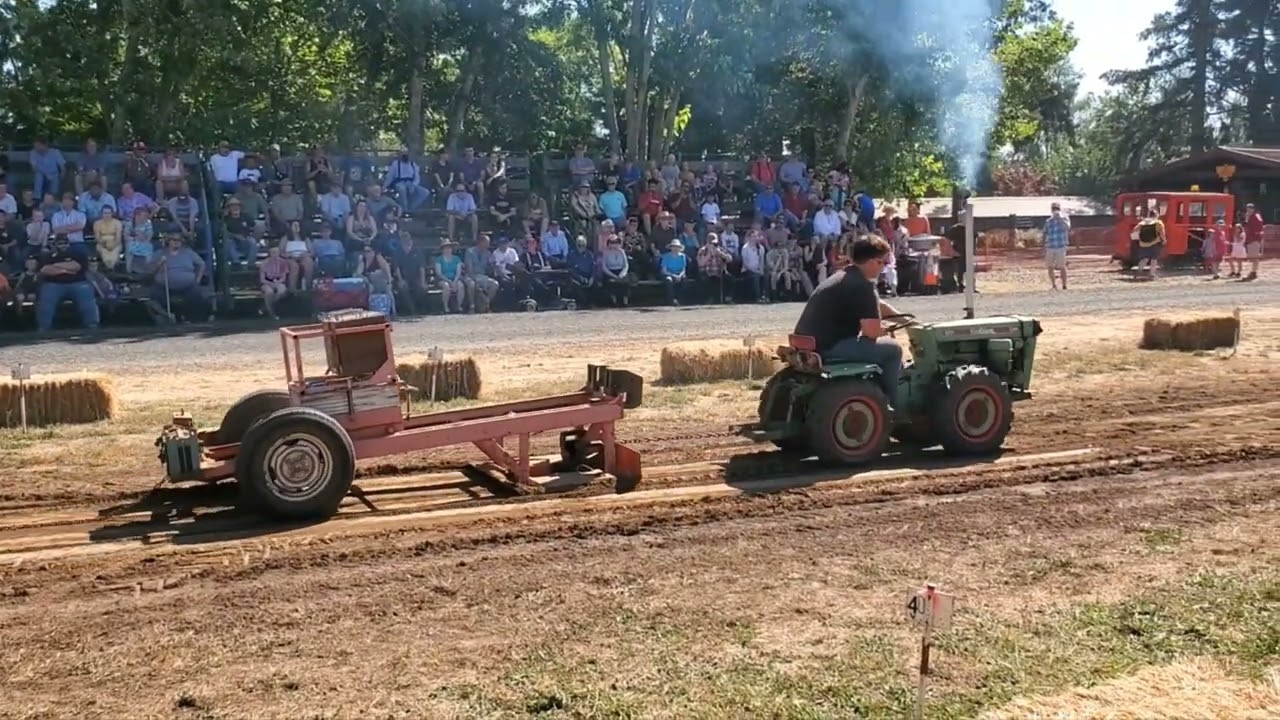 Holder Tractor Pulling @ Powerland Heritage Park