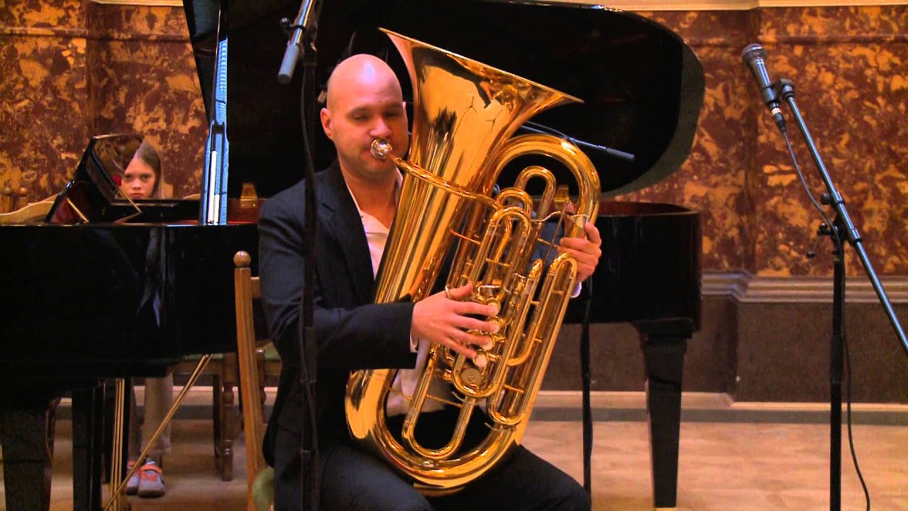 Cimboramaraton. A tuba
