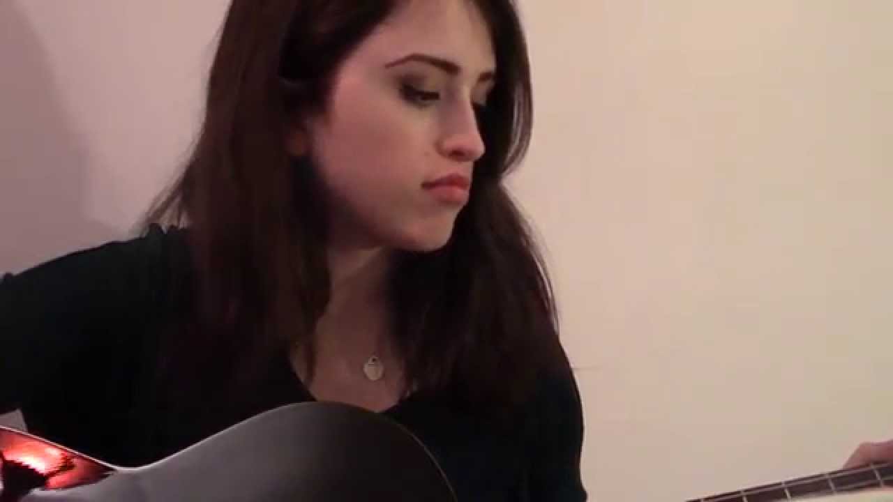 Toxic - Britney Spears (Acoustic Cover)
