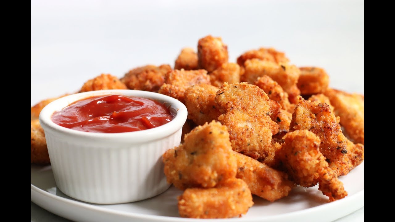 Chicken nuggets & pizza