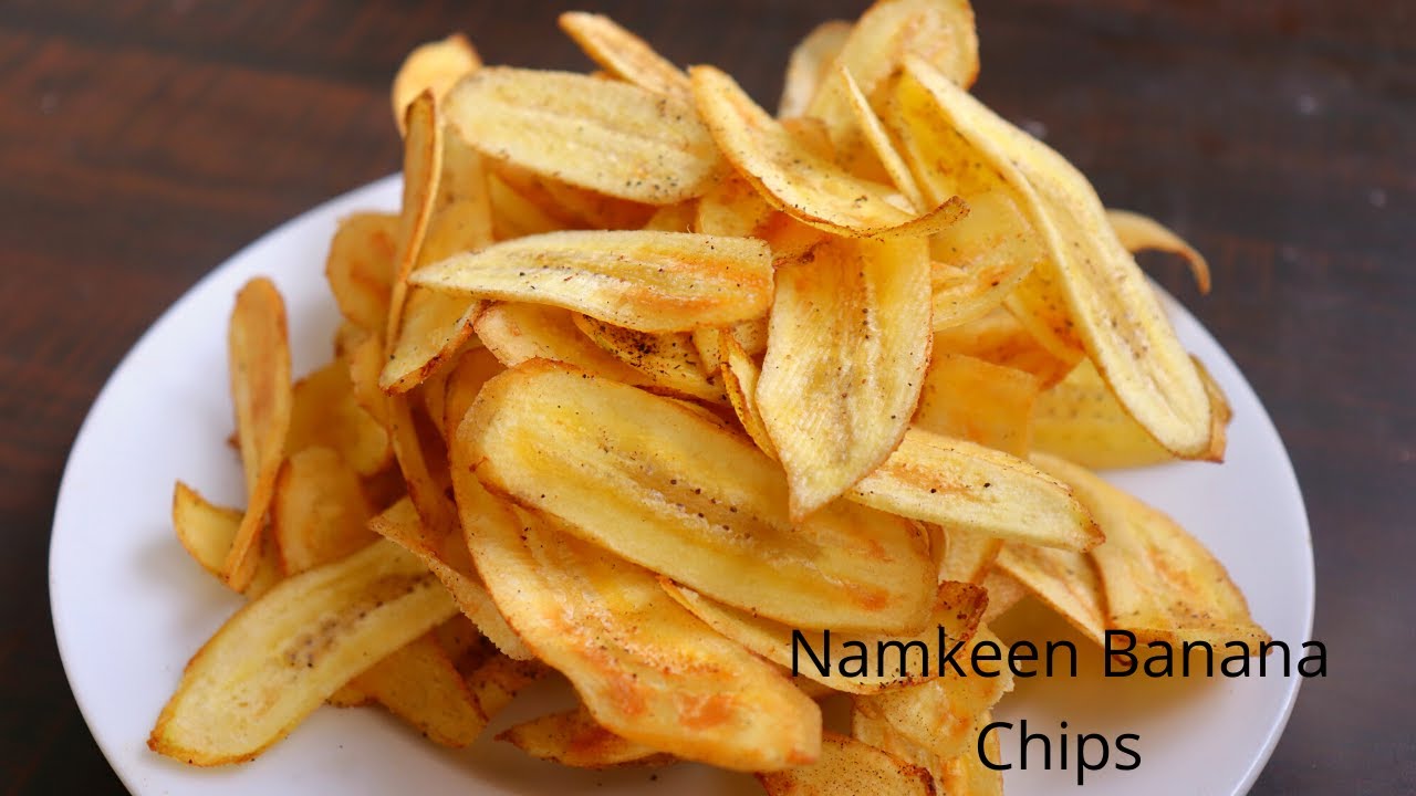 केले की वेफर अब दुकान जैसी क्रिस्पी घर पर बनाये | Namkeen Banana Chips Recipe | Geeta Cooking World