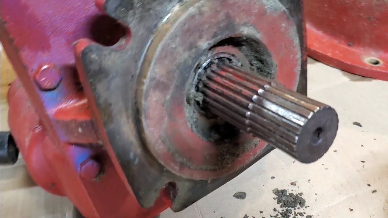 Case IH 1640 hydrostatic pump simple fix