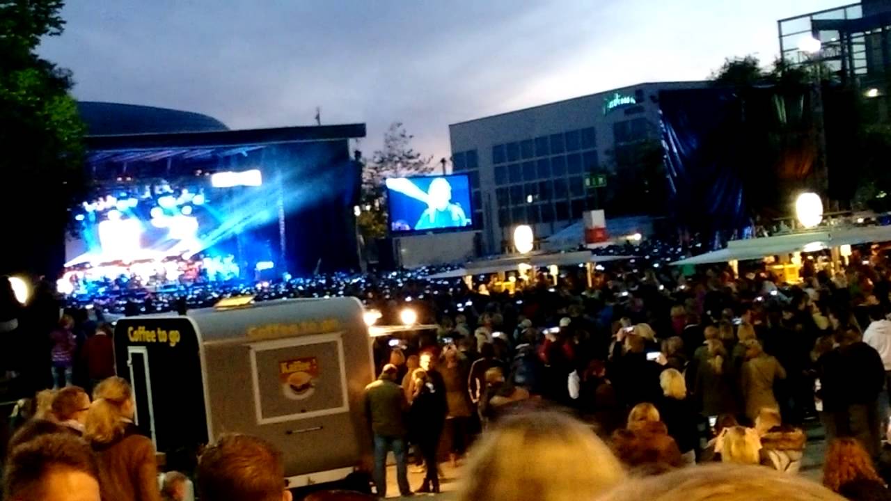 Hollywood Hills Hannover Expo Plaza 2015