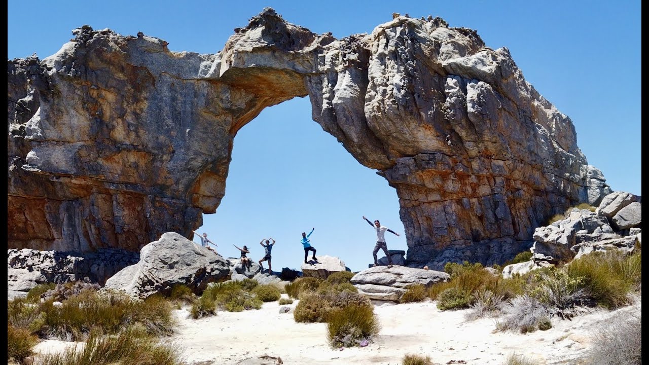Wolfberg Cracks & Arch