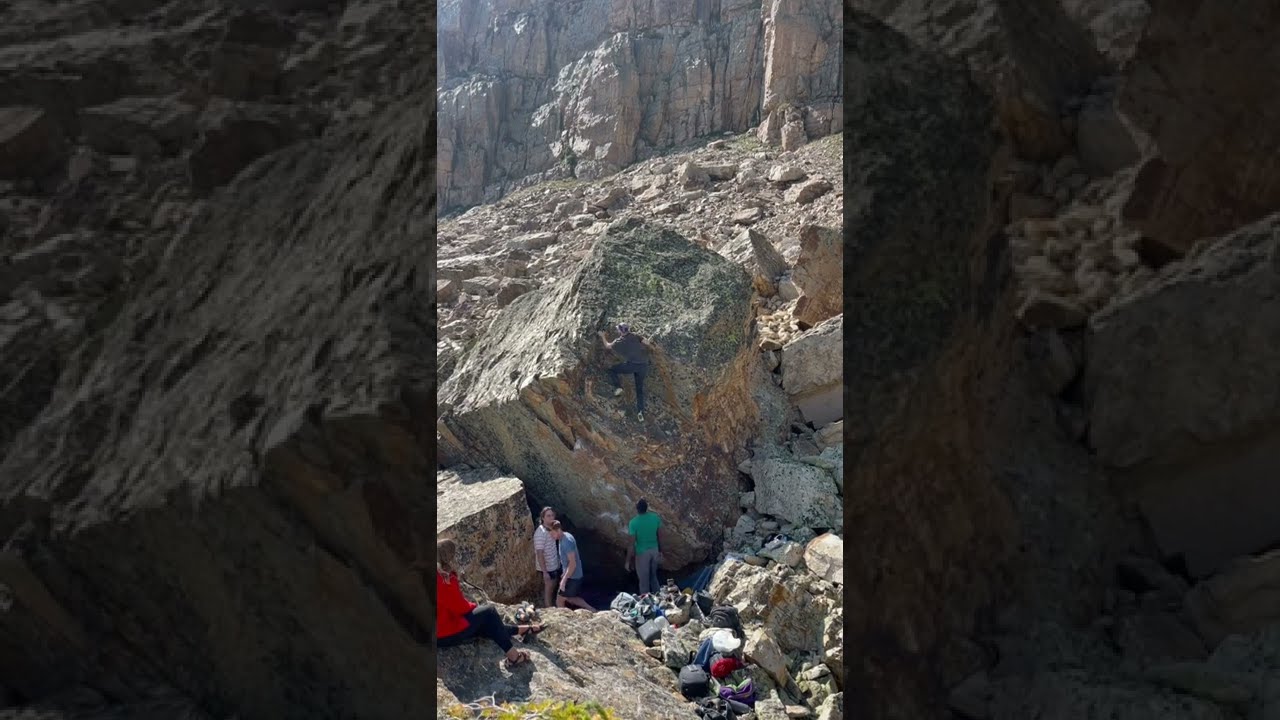 Classic Cave Sit (V8) | Split Boulders | Uintas | Utah