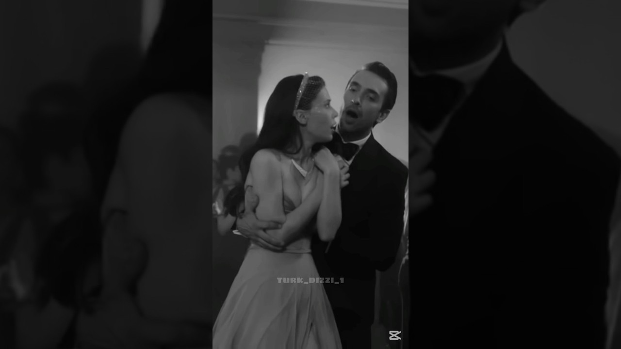 Танцует с босом 😀😍 #turkdizi #iloveturkishseries #турецкиесериалыпролюбовь #сериал