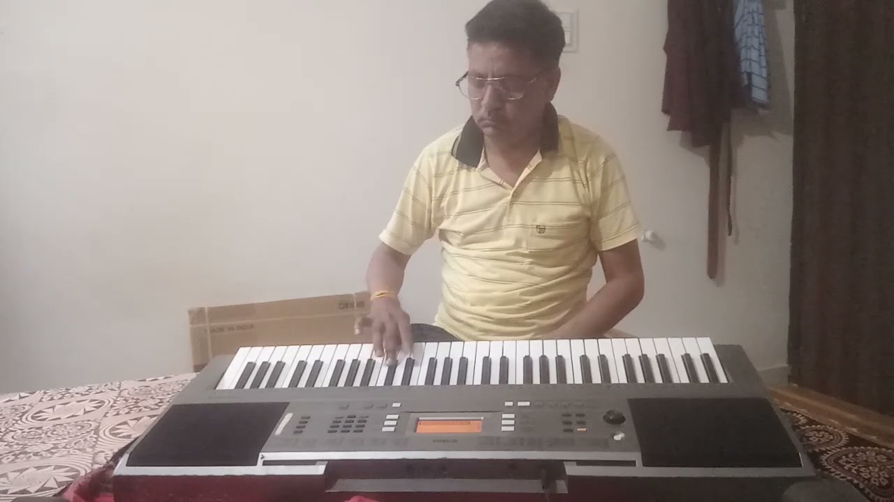 AJANABI MUZKO ITNA BATA (PTHHT)