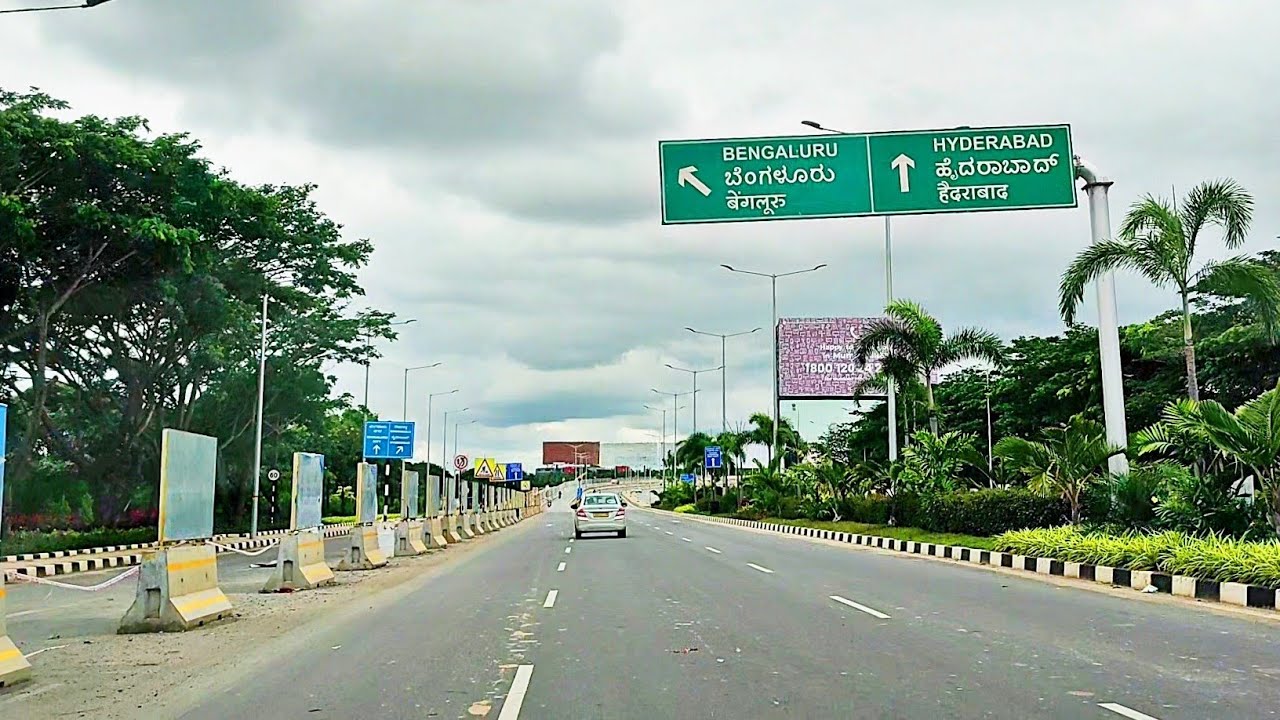 Airport Road Bangalore, MG WALK