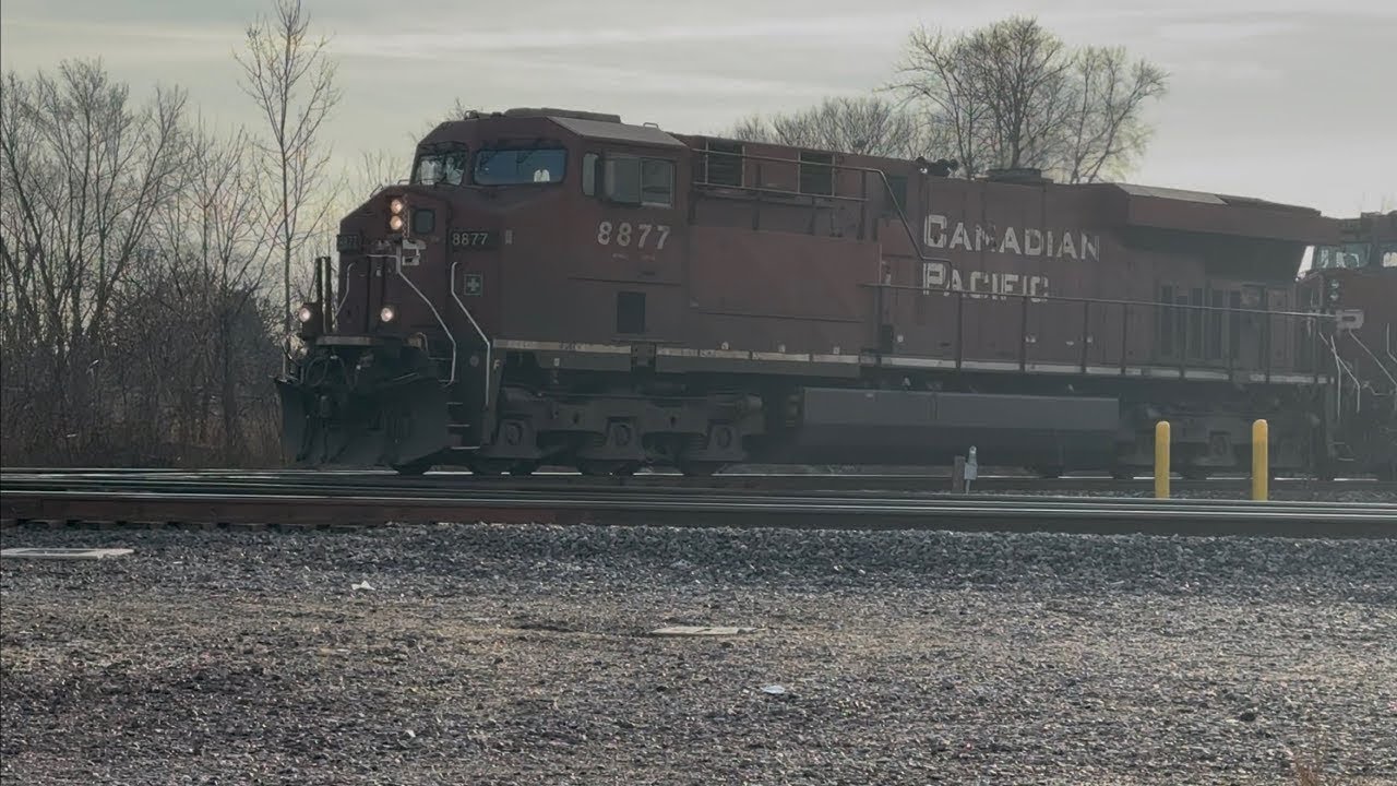 Canadian Pacific at DeVal