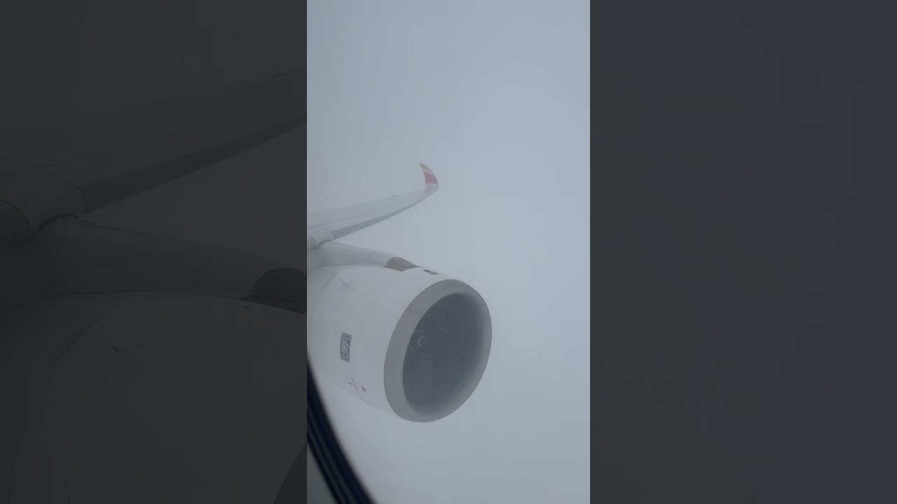 Heavy Flight Turbulence aboard an A350! 😨