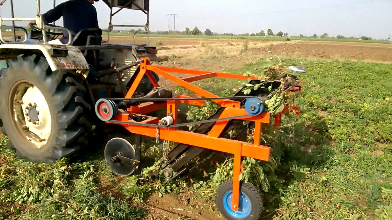 GROUND NUT DIGGER