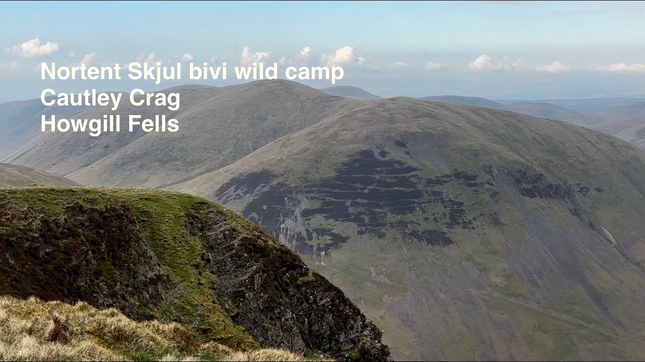 Nortent Skjul hooped bivi wild camp — Cautley Crag, Howgill fells, Cumbria UK