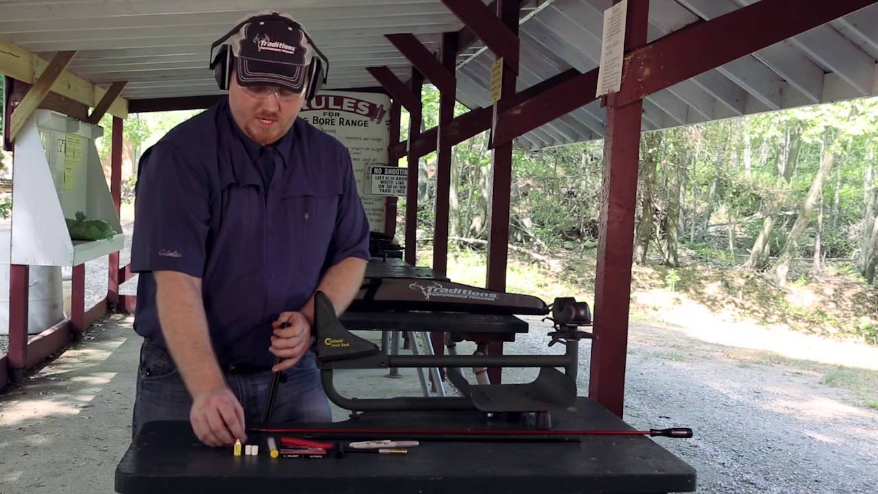 Видеосерия Traditions Firearms: Как зарядить и выстрелить из дульнозарядного ружья Tracker