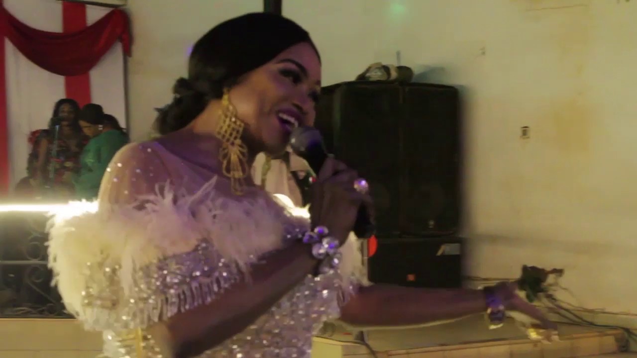 Le Grand Concert du Réveillon 2020 à L'Hôtel  Wassulu avec la Grande Diva O S part1 par BEN BD PROD