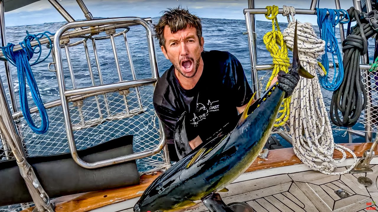 LIFE AT SEA Sailing the SOUTHERN coast of AFRICA! Ep 402