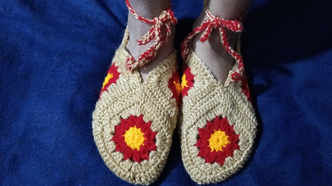 Crochet shoes 👟 unique design 😍 very beautiful colour very easy unique designs 