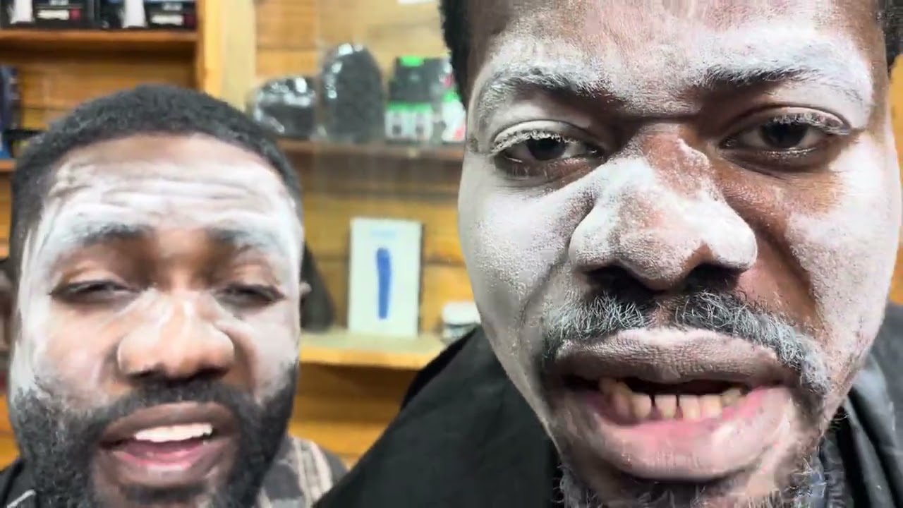 Humor angolano / Celyton-M , pastor e Tradutor falam sobre o assunto do momento 