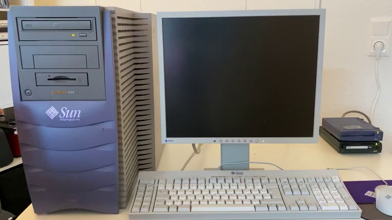 Booting up a Sun Microsystems Blade 1000 into Solaris 9