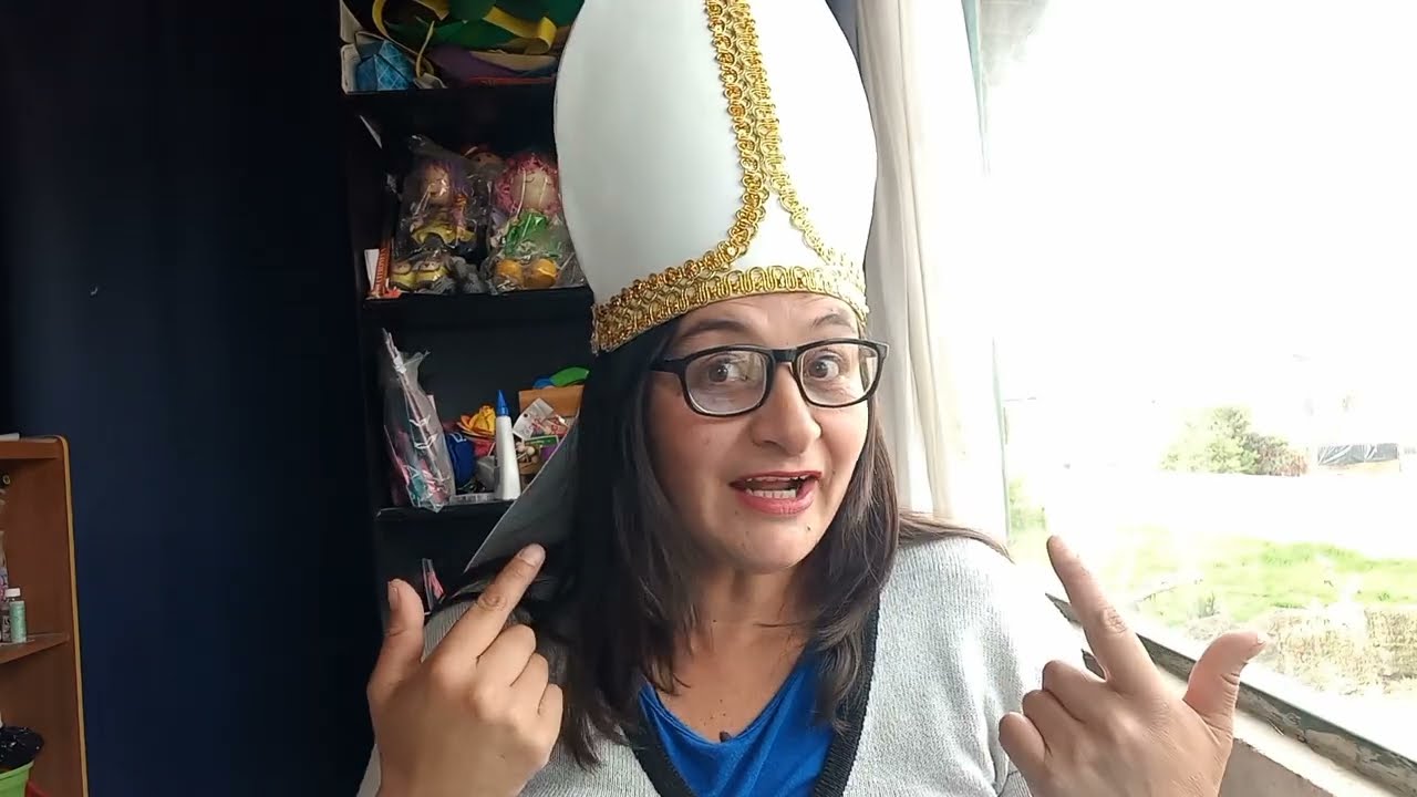 Como hacer la mitra del papa león