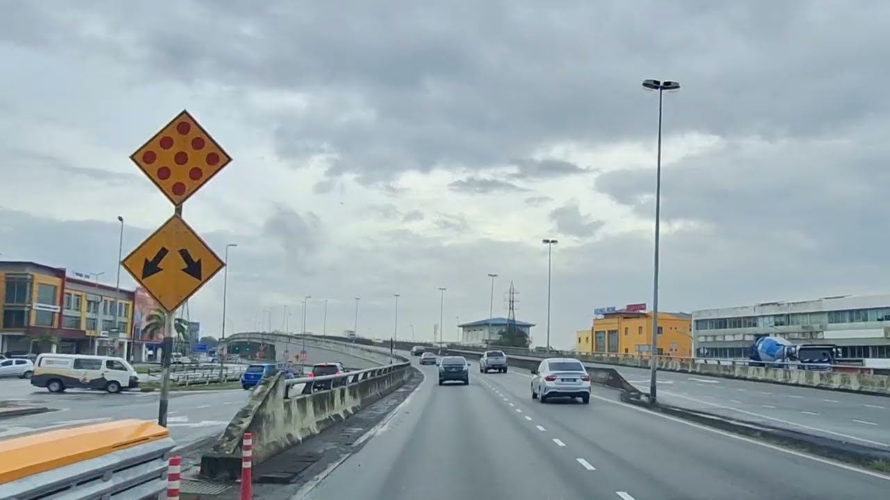 KUCHING TRAFFIC😵JEM BATU8⭐️NO REASON DON'T USE THIS ROAD‼️