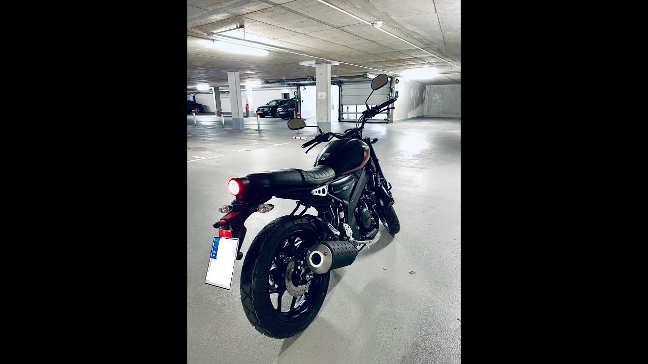Night Drive Yamaha XSR 125