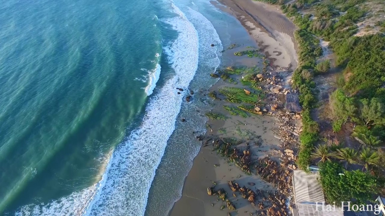 [Flycam Phan Thiết] M&ugrave;a R&ecirc;u biển Cổ Thạch, Tuy Phong