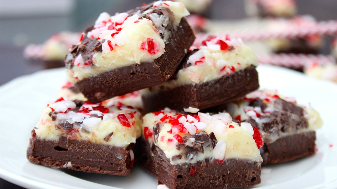HOW TO MAKE DOUBLE CHOCOLATE PEPPERMINT FUDGE (No-bake, Microwaveable)