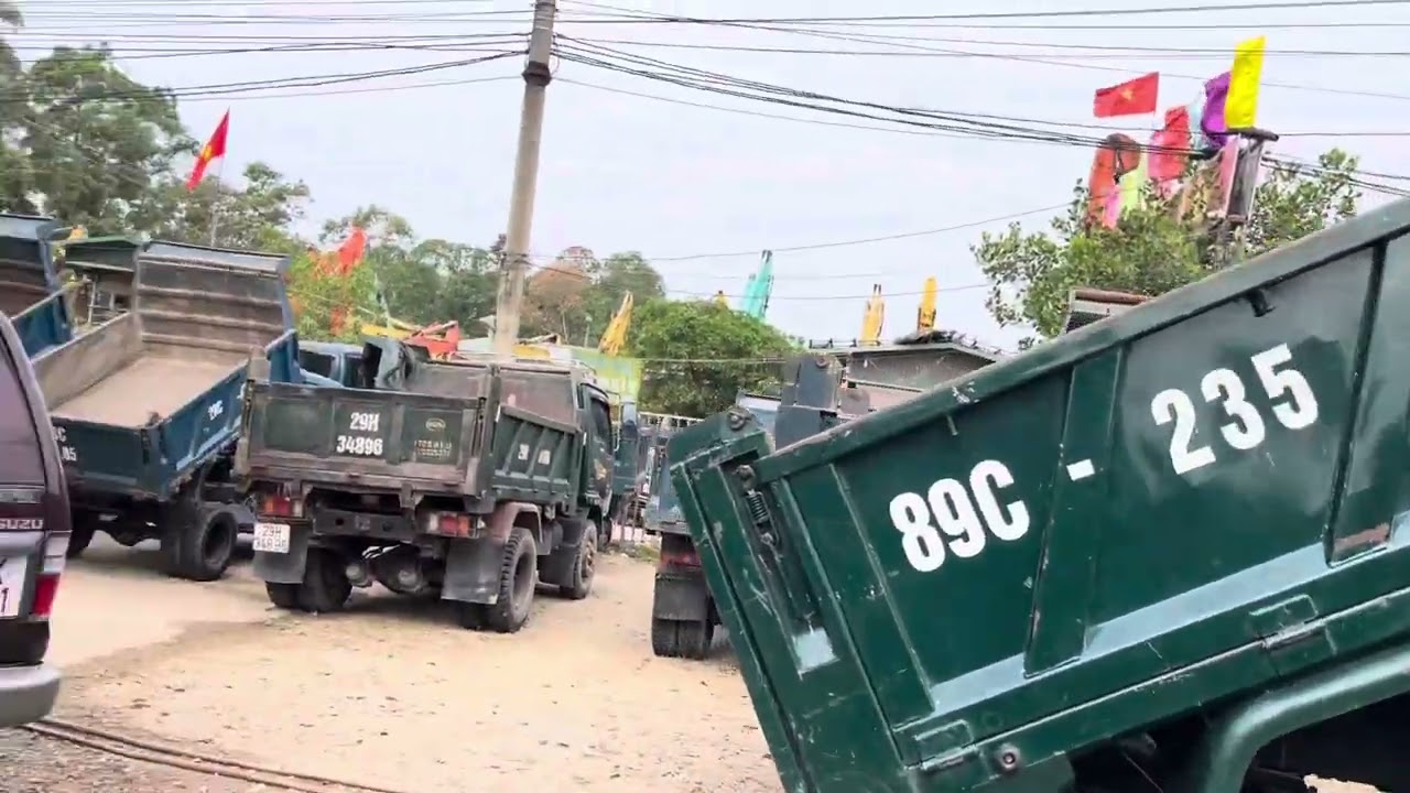 Ban xe tải ben cũ lh0975111555 trung xe đẹp Vĩnh phúc