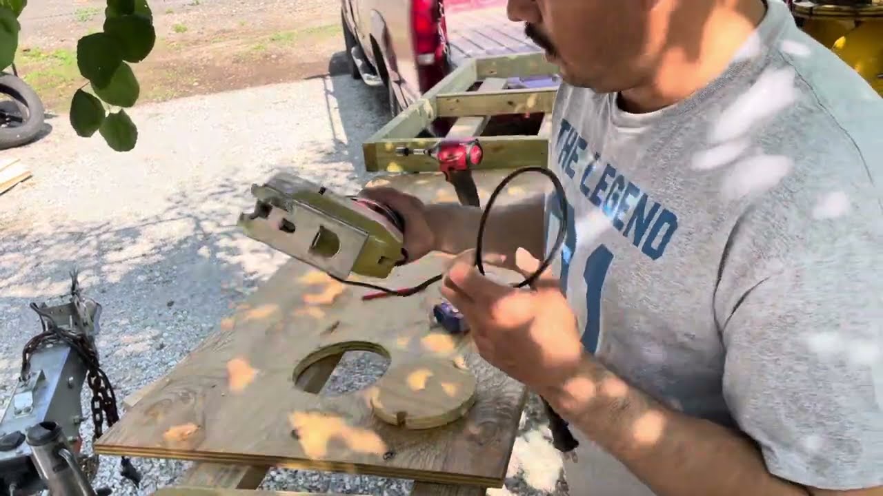 Cómo armar tu propio tablero para el juego de agujero de maíz, ￼cornhole