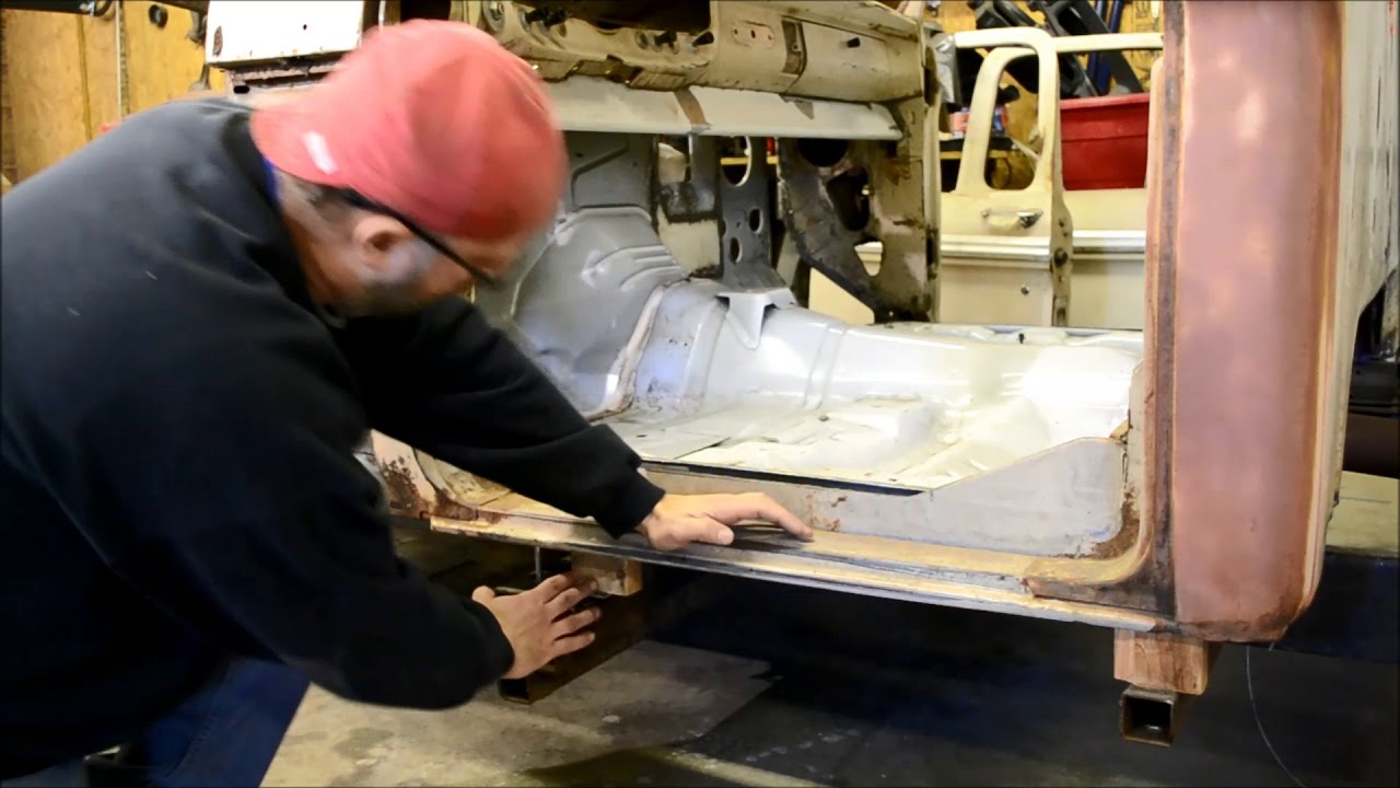 Chuck's Truck Episode 1 - 66 F100 Grand Marquis Frame Swap - Locating The Cab