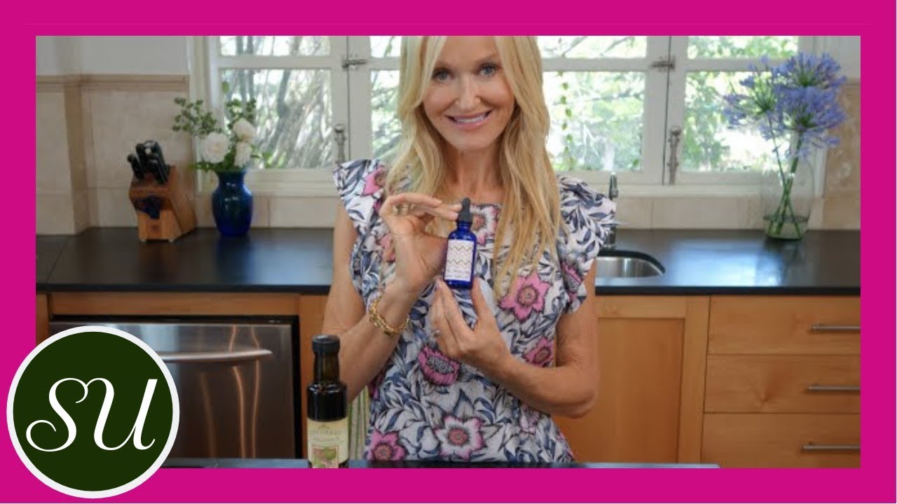 DIY Anti-Aging Neck Oil | How to make your own skincare using essential oils