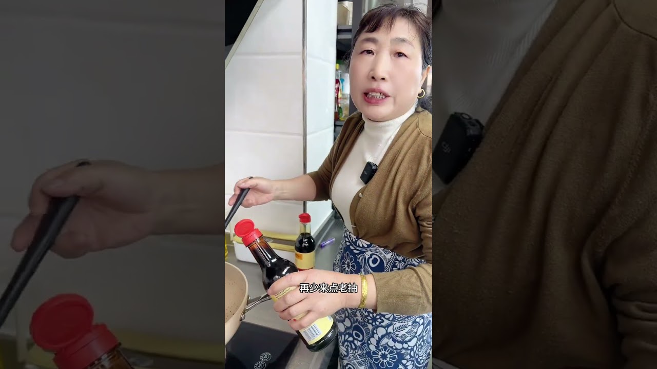 想吃糖醋排骨像我这样做，酸酸甜甜，做法简单，好吃又下饭#糖醋排骨 #抖音美食推荐官 #妈呀太香了 #糖醋排骨家常做法 #太香了
