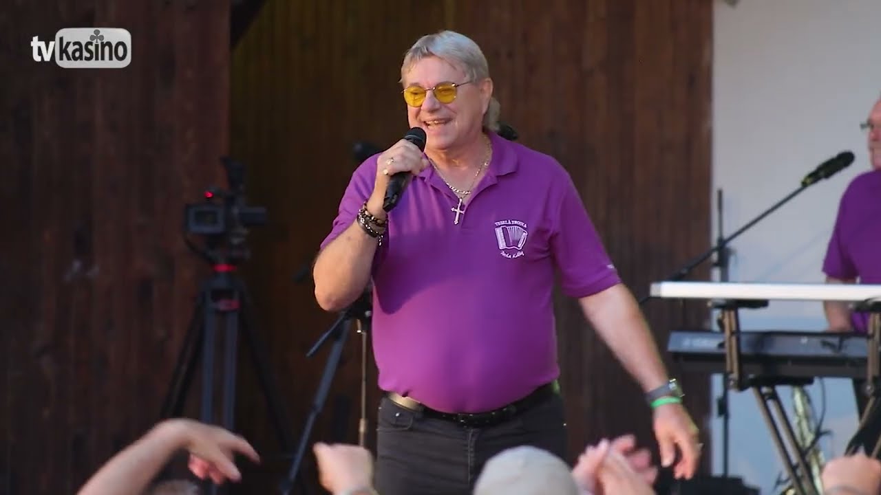 Veselá trojka: Nejkrásnější dar