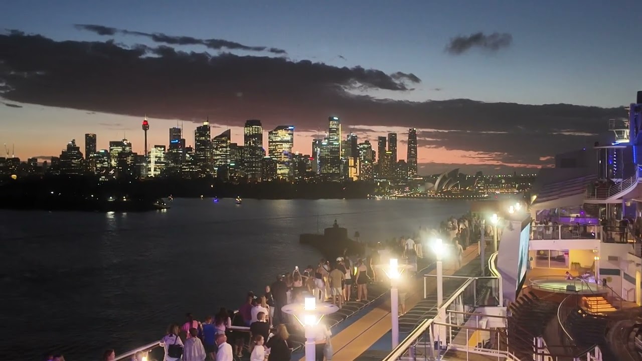 Anthem of the seas heading into Sydney harbour 