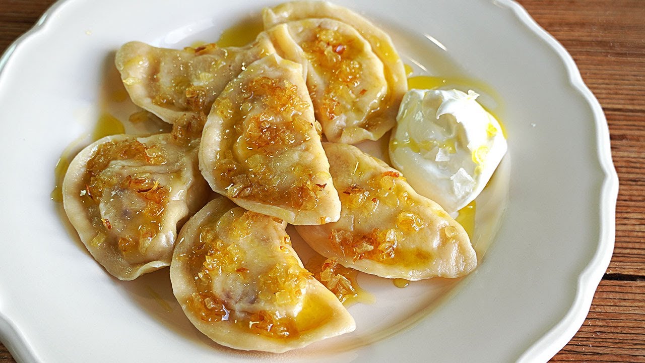 SIN LA MÁQUINA! VARENIKI O PASTA RELLENA DE PATATA AL ESTILO UCRANIANO