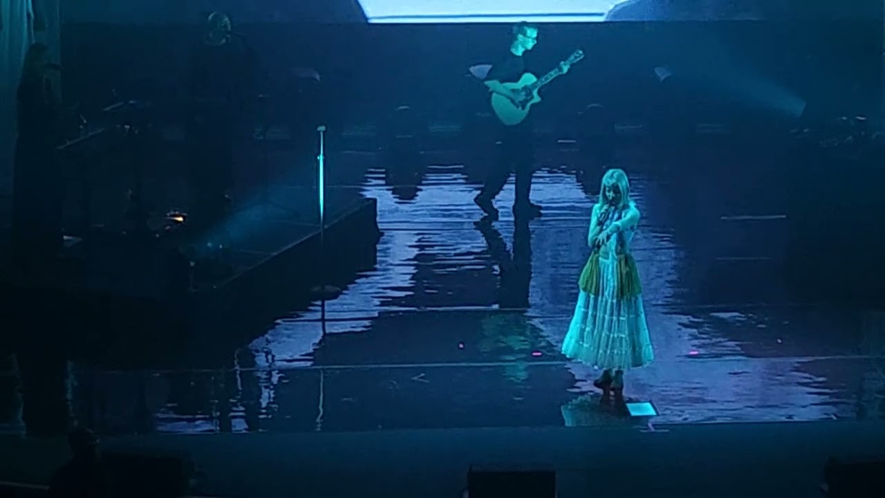 AURORA - DREAMS - LIVE IN O2 APOLLO MANCHESTER UK 2024