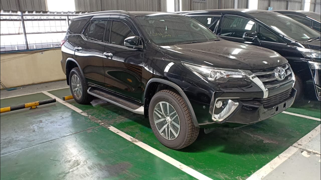 360 Tour Review Toyota Fortuner VRZ 4x2 Improvement (2019) Indonesia